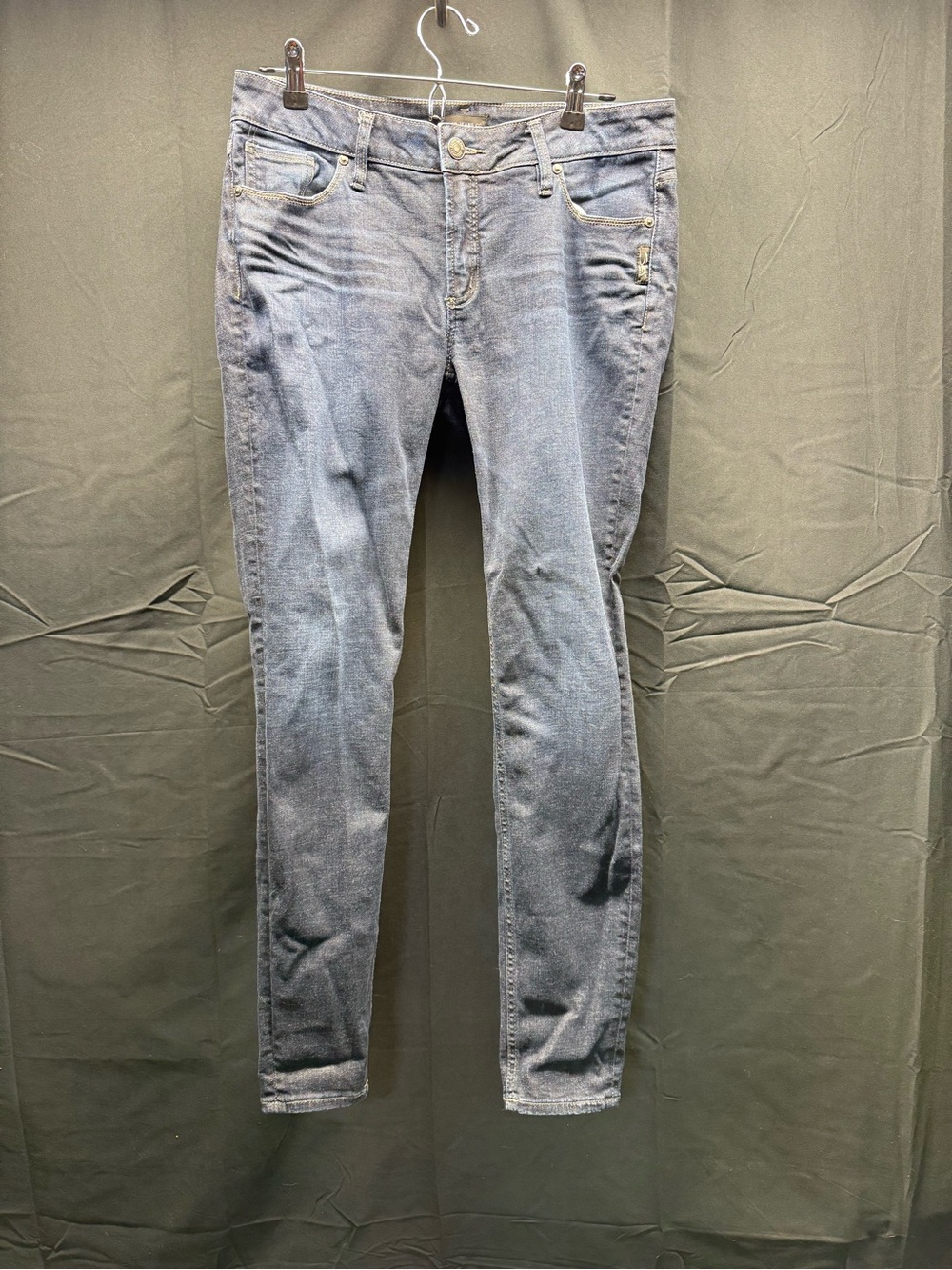 EUC Silver Jeans Women's Blue Skinny Jeans sz 30x31 (7aa)